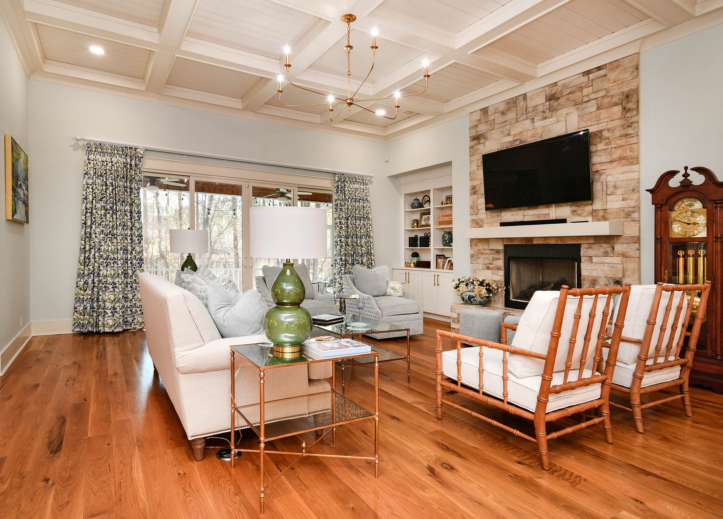 Why Custom Traversing Chinoiserie Drapery Is the Must-Have for Your Next Makeover